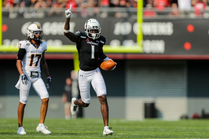 Ahmad "Sauce" Gardner never gave up a touchdown while playing for Cincinnati.